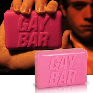 Savon  "Gay Bar"